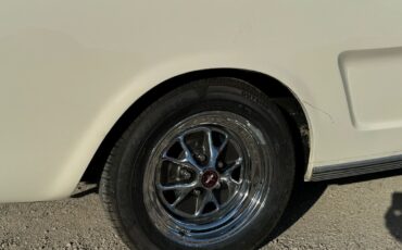Ford-Mustang-1965-36