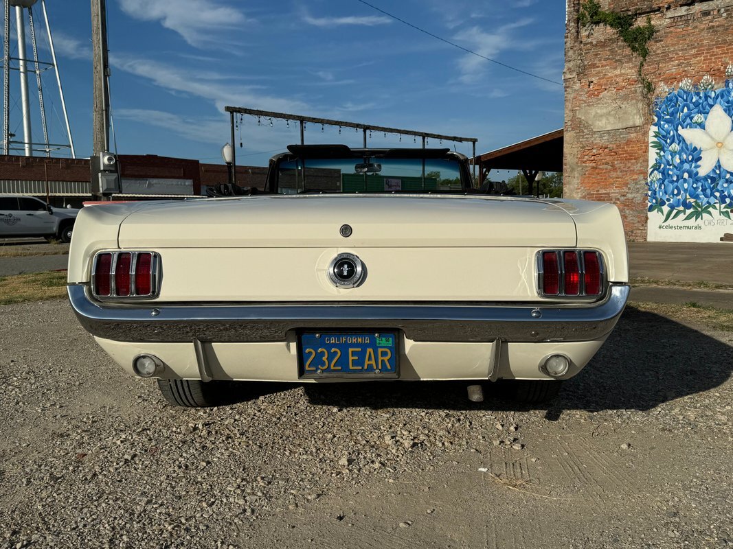 Ford-Mustang-1965-39