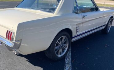 Ford-Mustang-1965-5