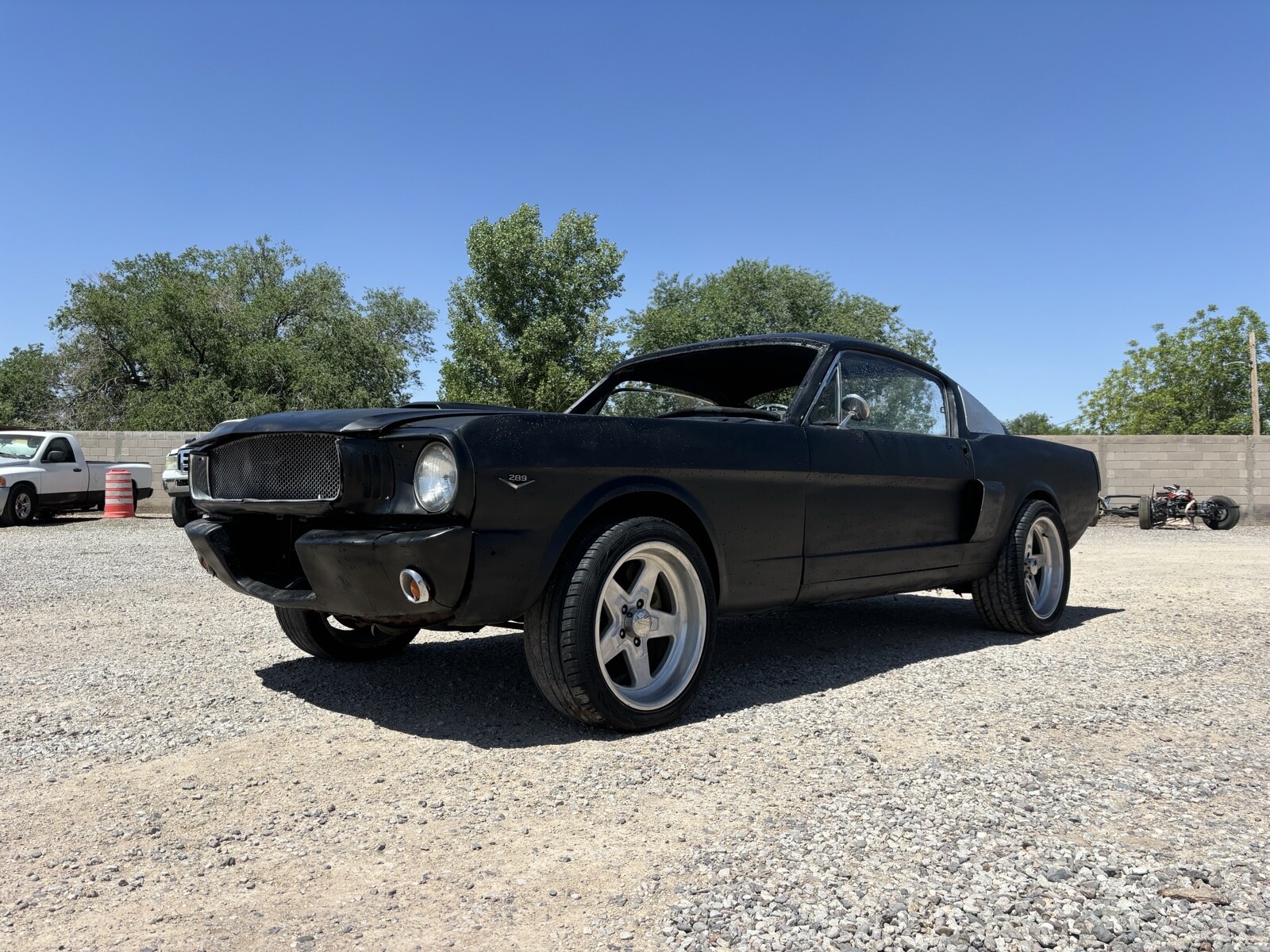 Ford-Mustang-1965-6