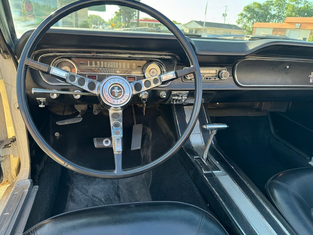 Ford-Mustang-1965-9
