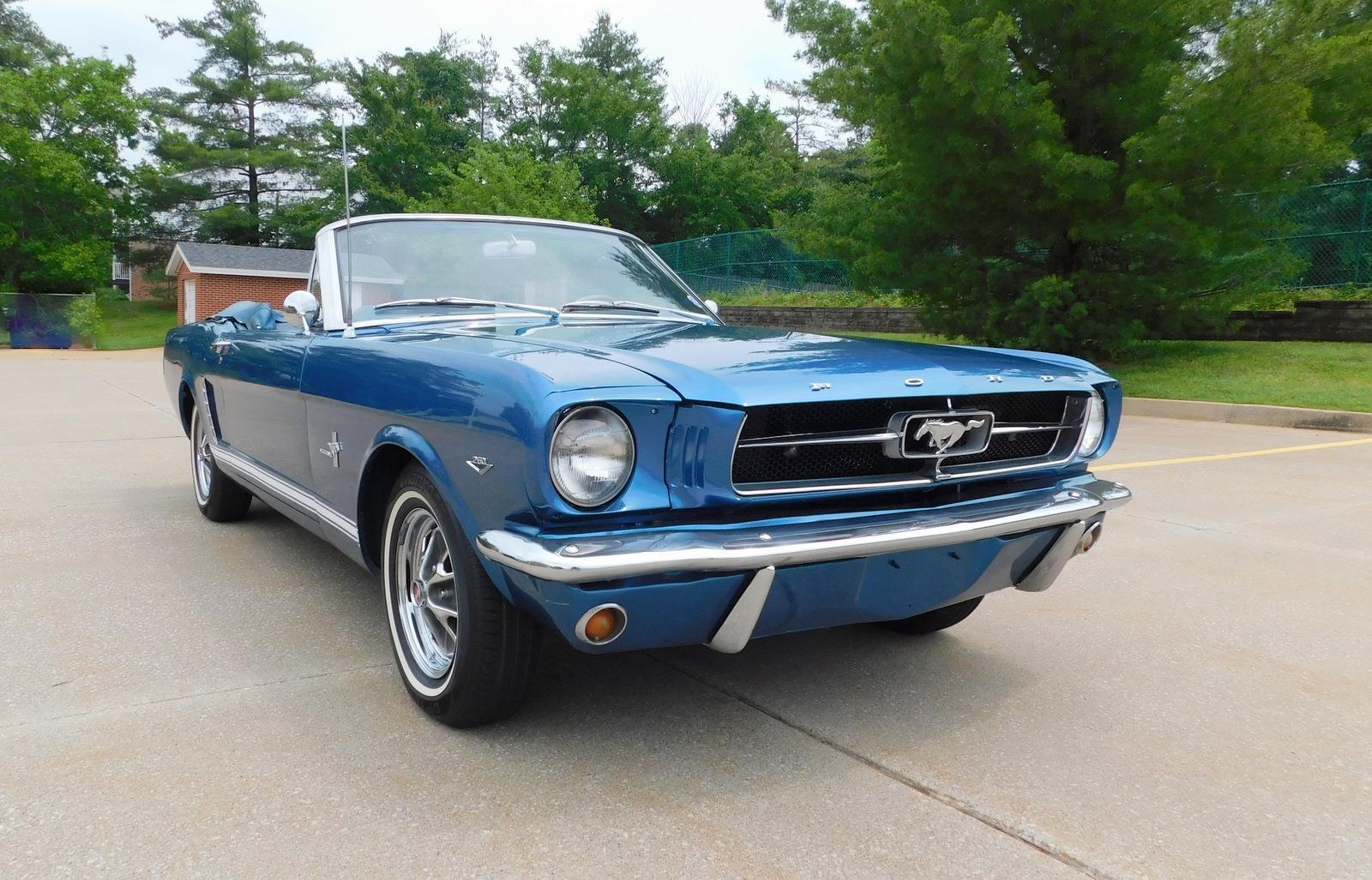 Ford-Mustang-1965-CONVERTIBLE-2