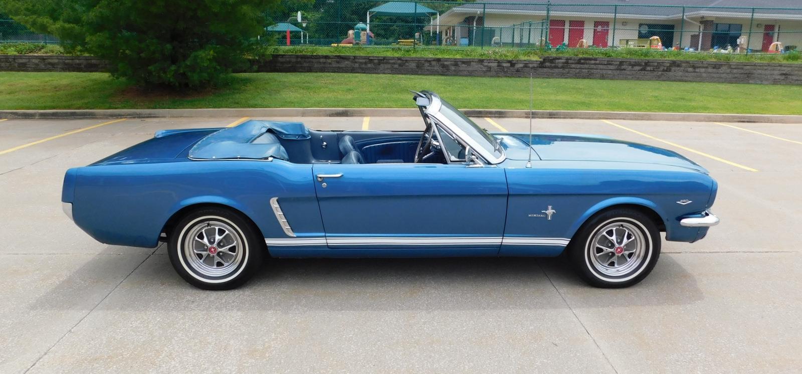 Ford-Mustang-1965-CONVERTIBLE-22