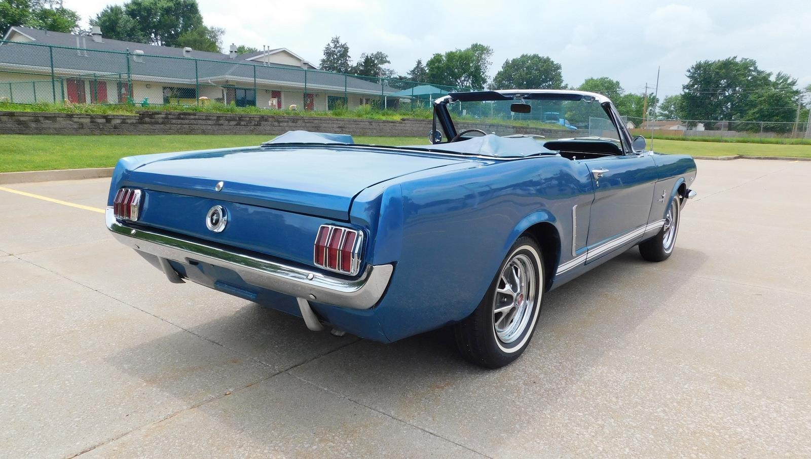 Ford-Mustang-1965-CONVERTIBLE-25