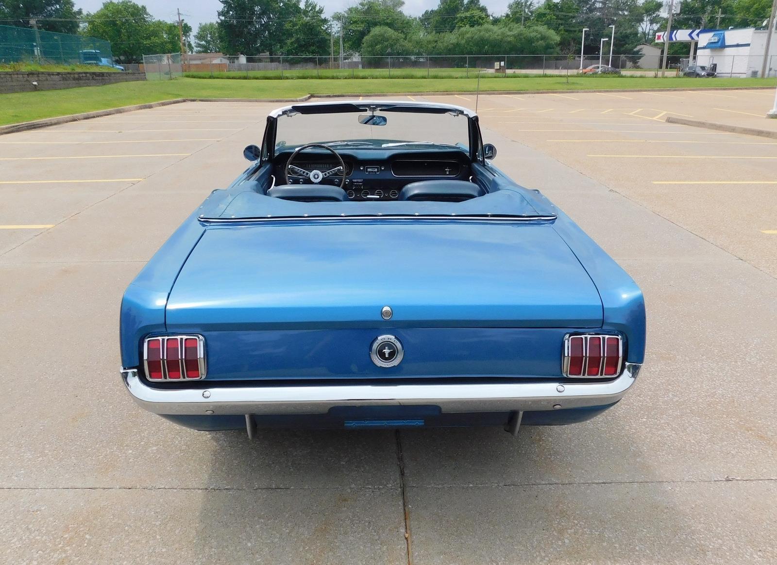 Ford-Mustang-1965-CONVERTIBLE-26