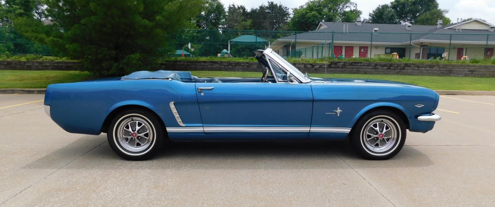 Ford-Mustang-1965-CONVERTIBLE-3