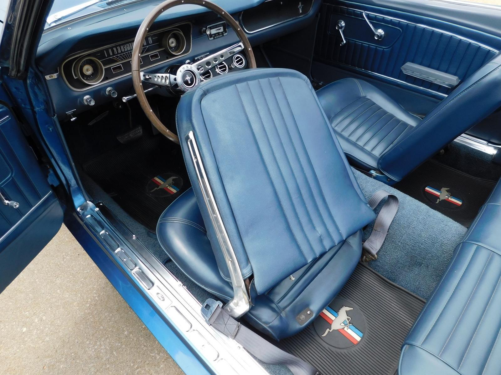 Ford-Mustang-1965-CONVERTIBLE-36