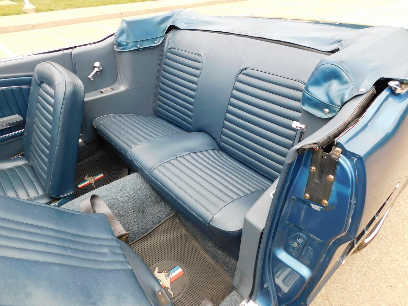 Ford-Mustang-1965-CONVERTIBLE-37