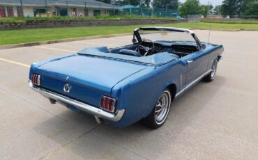 Ford-Mustang-1965-CONVERTIBLE-4
