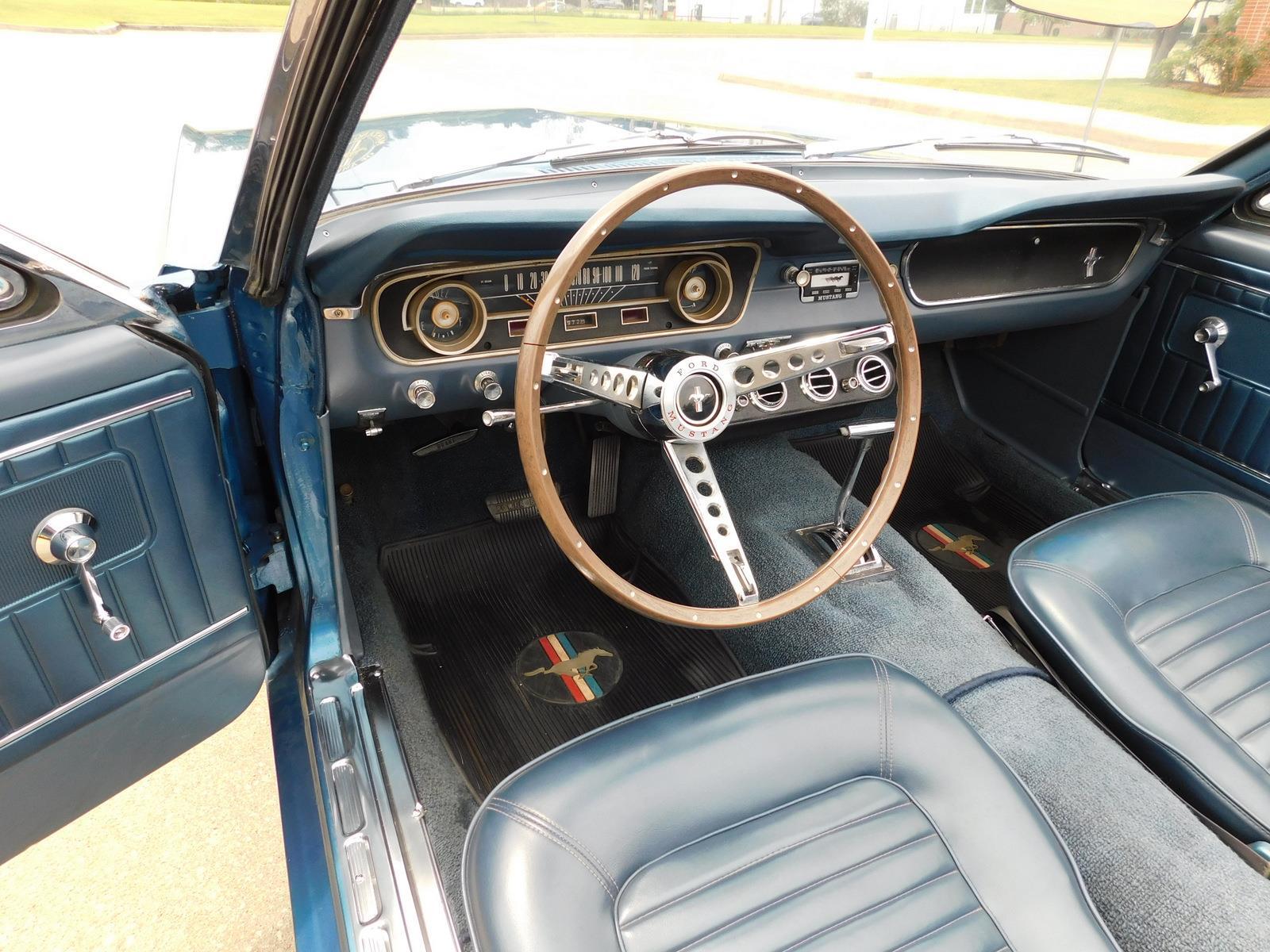 Ford-Mustang-1965-CONVERTIBLE-9