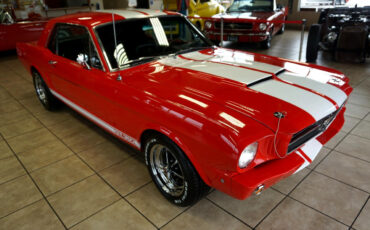 Ford-Mustang-1965-Classic-Car-11
