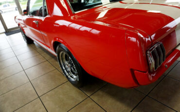 Ford-Mustang-1965-Classic-Car-16