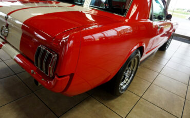 Ford-Mustang-1965-Classic-Car-17