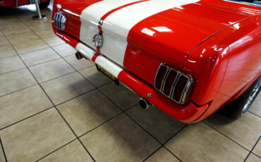 Ford-Mustang-1965-Classic-Car-19