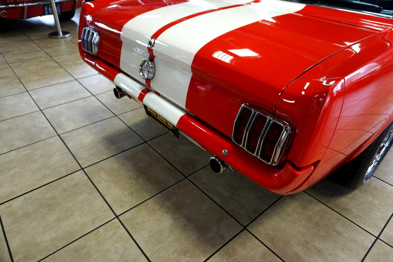 Ford-Mustang-1965-Classic-Car-19