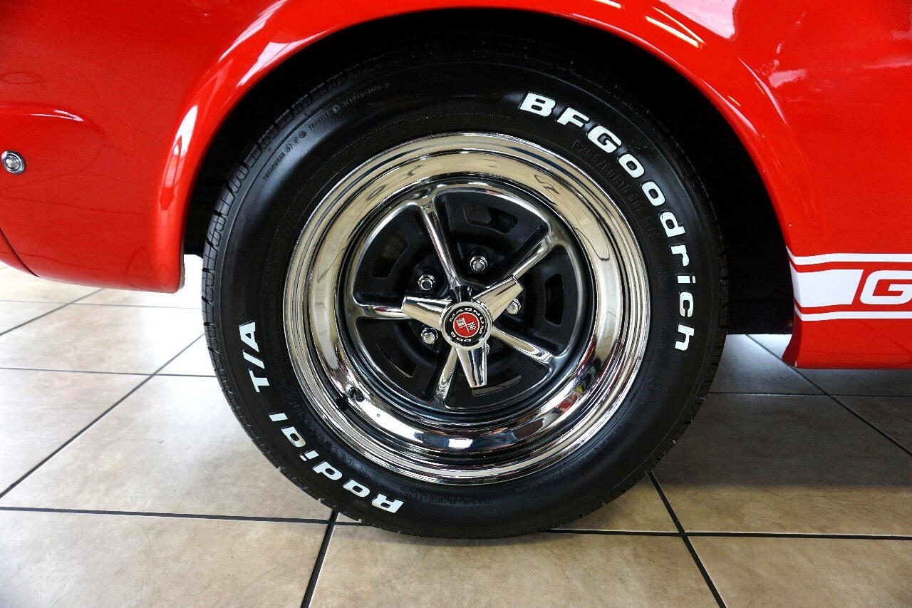 Ford-Mustang-1965-Classic-Car-35