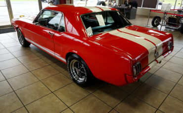 Ford-Mustang-1965-Classic-Car-5