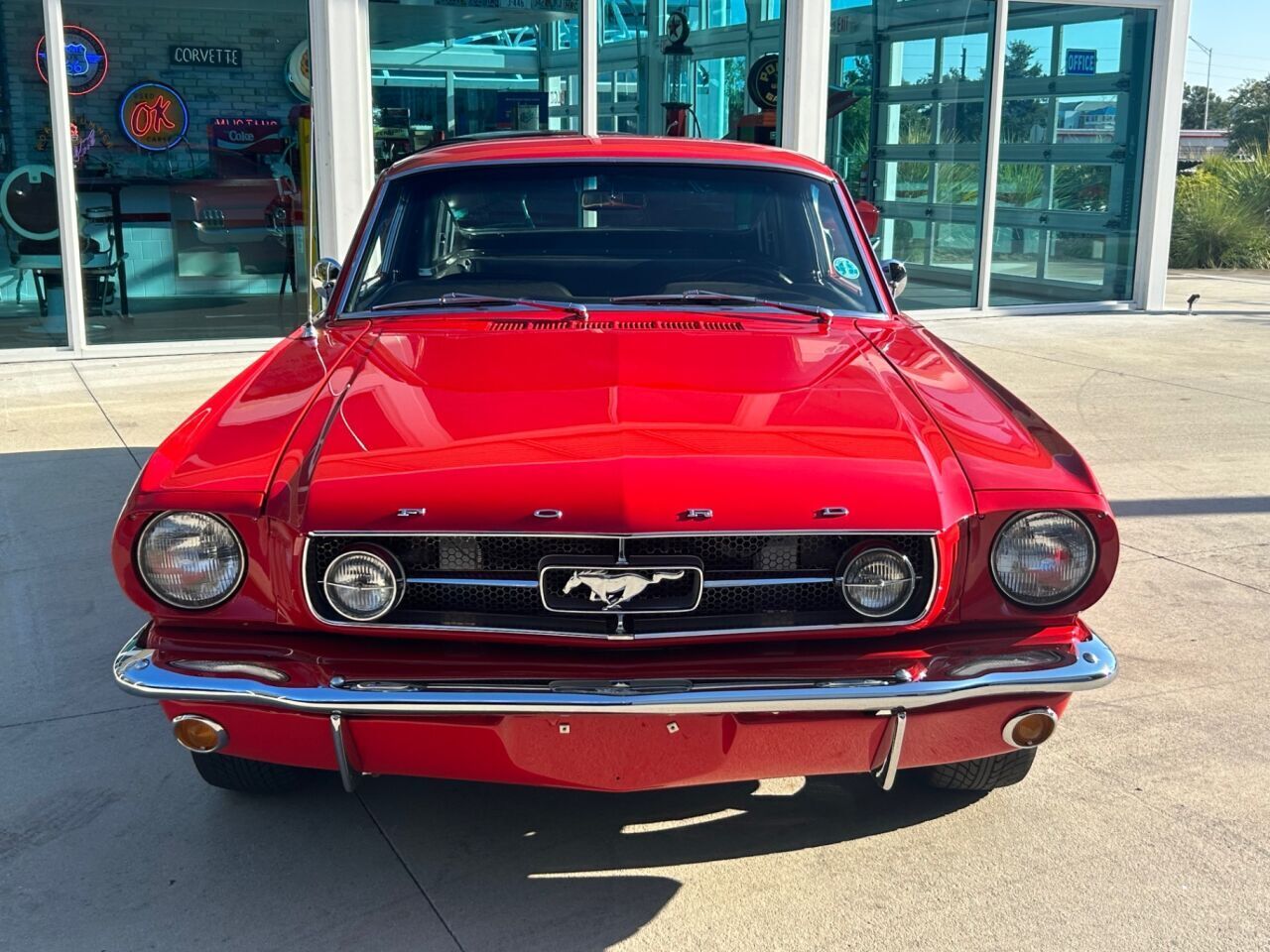Ford-Mustang-1965-Convertible-1