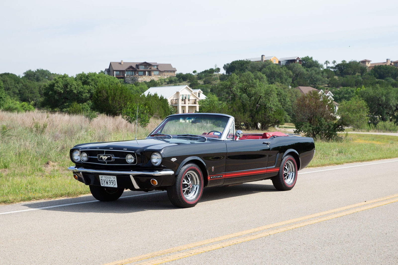 Ford-Mustang-1965-Convertible-1