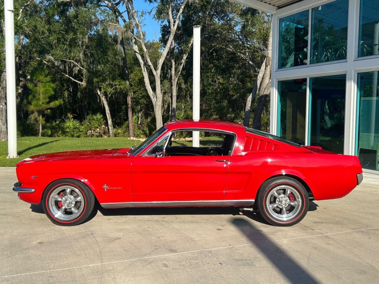 Ford-Mustang-1965-Convertible-10