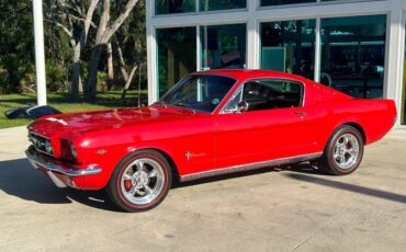 Ford-Mustang-1965-Convertible-11