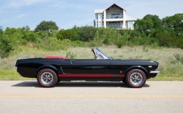 Ford-Mustang-1965-Convertible-12
