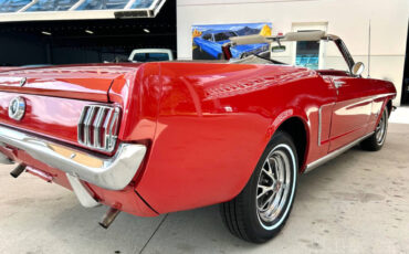 Ford-Mustang-1965-Convertible-13