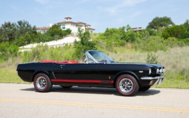 Ford-Mustang-1965-Convertible-13