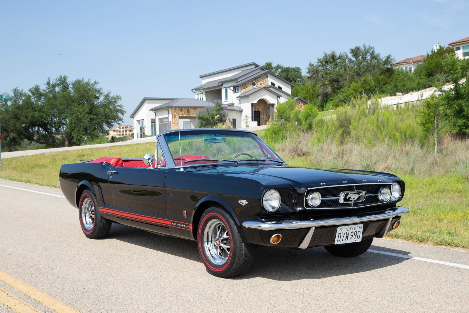 Ford-Mustang-1965-Convertible-14