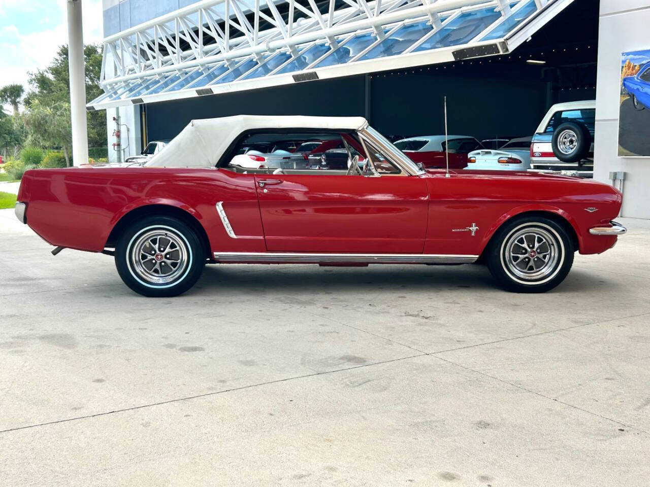 Ford-Mustang-1965-Convertible-17