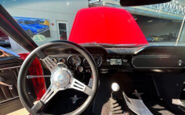 Ford-Mustang-1965-Convertible-17