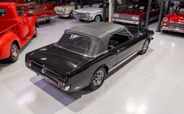Ford-Mustang-1965-Convertible-18