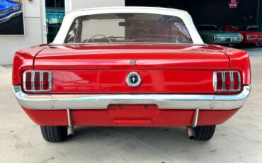Ford-Mustang-1965-Convertible-18