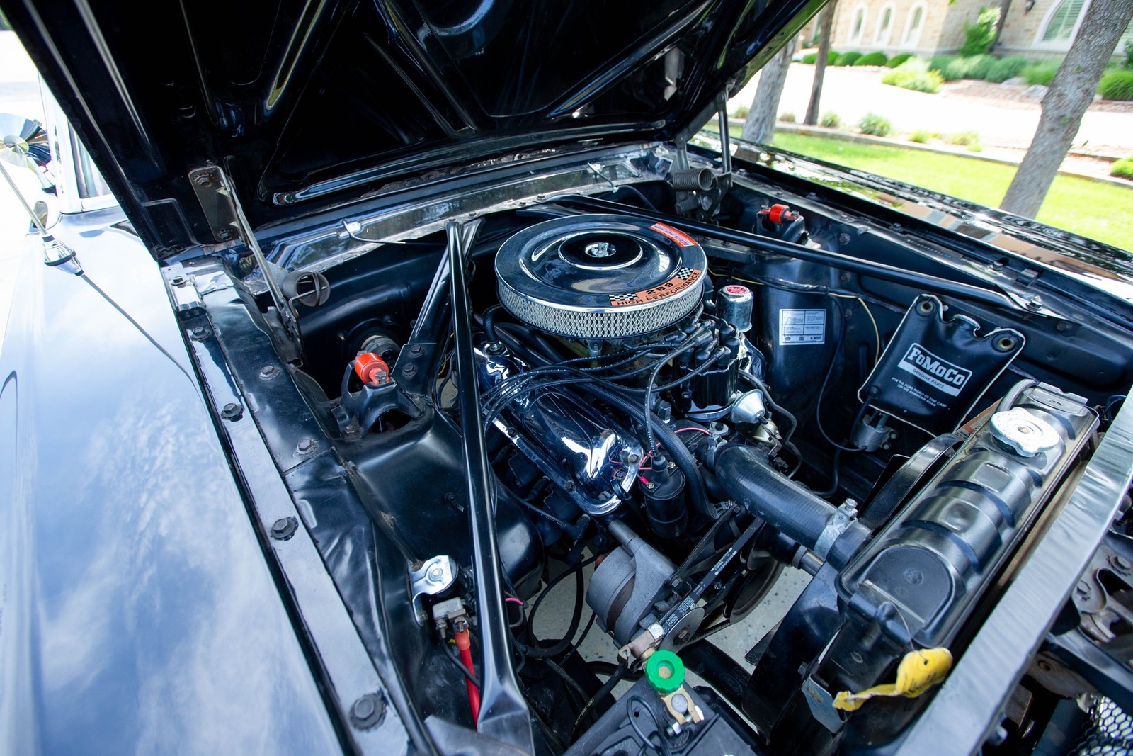 Ford-Mustang-1965-Convertible-2