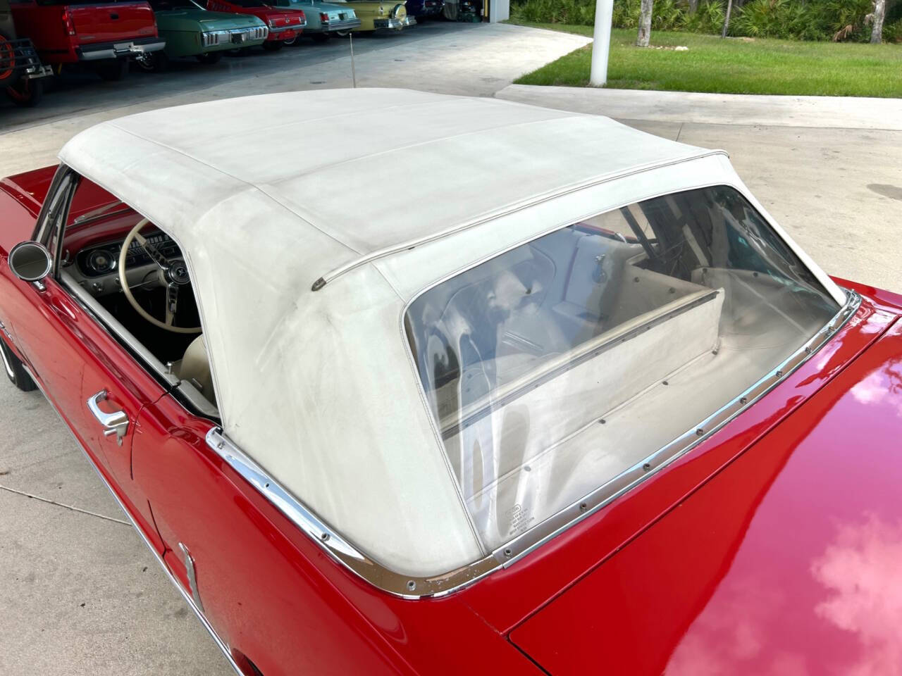 Ford-Mustang-1965-Convertible-20