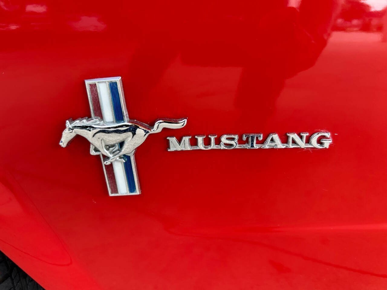 Ford-Mustang-1965-Convertible-24