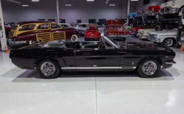 Ford-Mustang-1965-Convertible-25