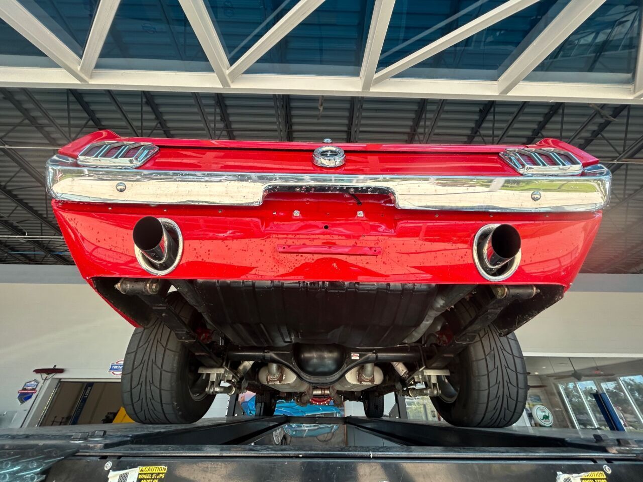 Ford-Mustang-1965-Convertible-26