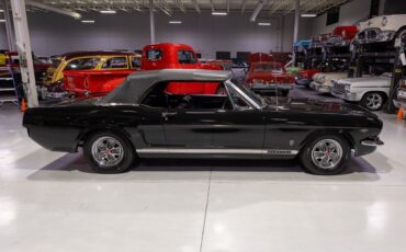 Ford-Mustang-1965-Convertible-33