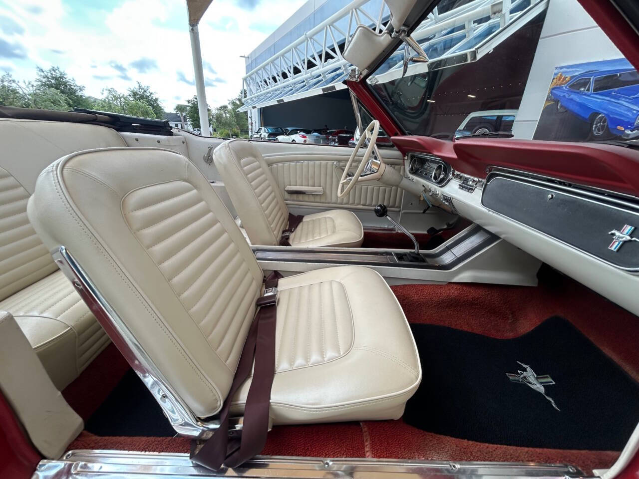 Ford-Mustang-1965-Convertible-34