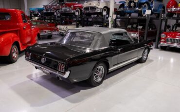 Ford-Mustang-1965-Convertible-34