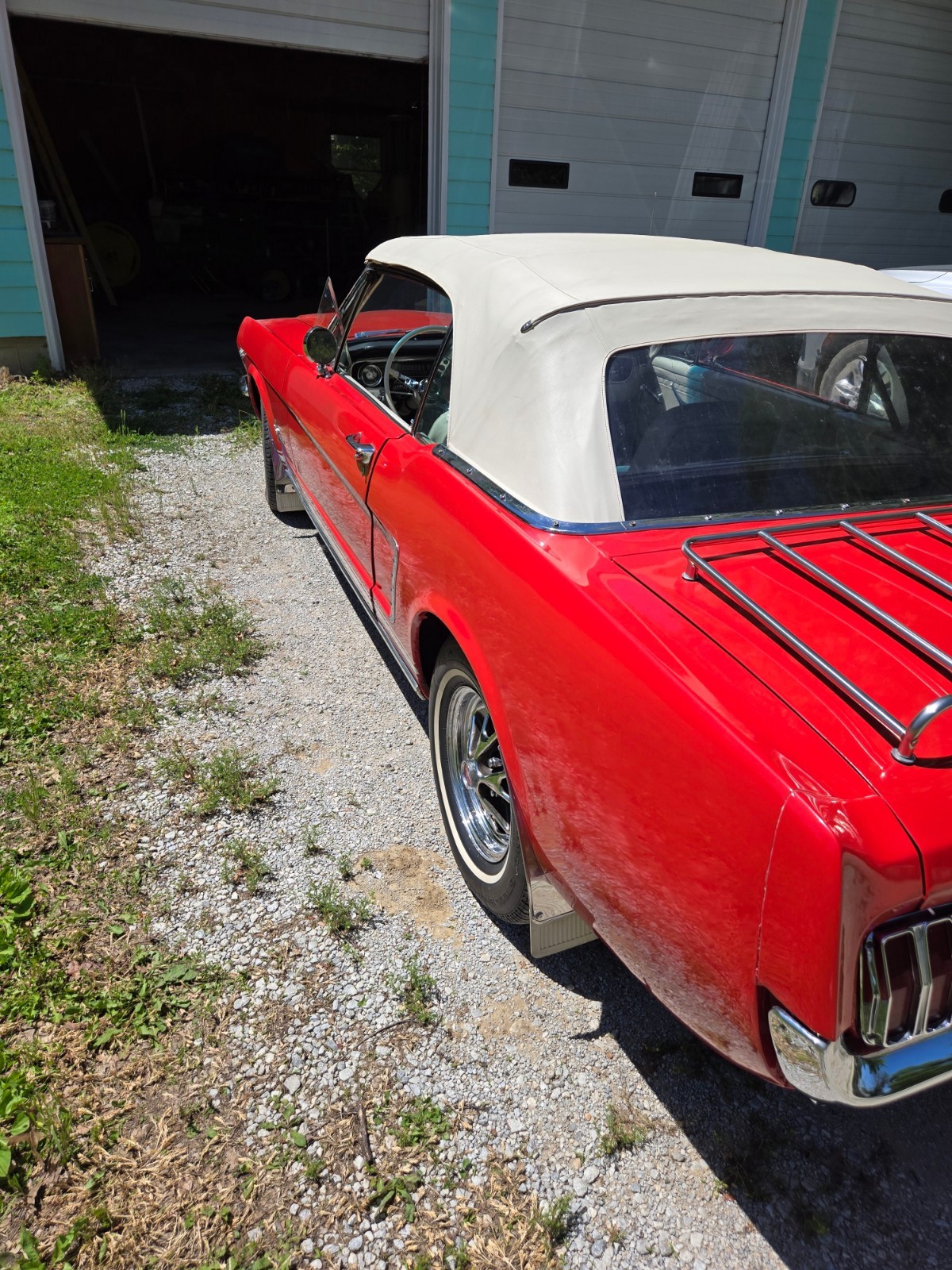 Ford-Mustang-1965-Convertible-4