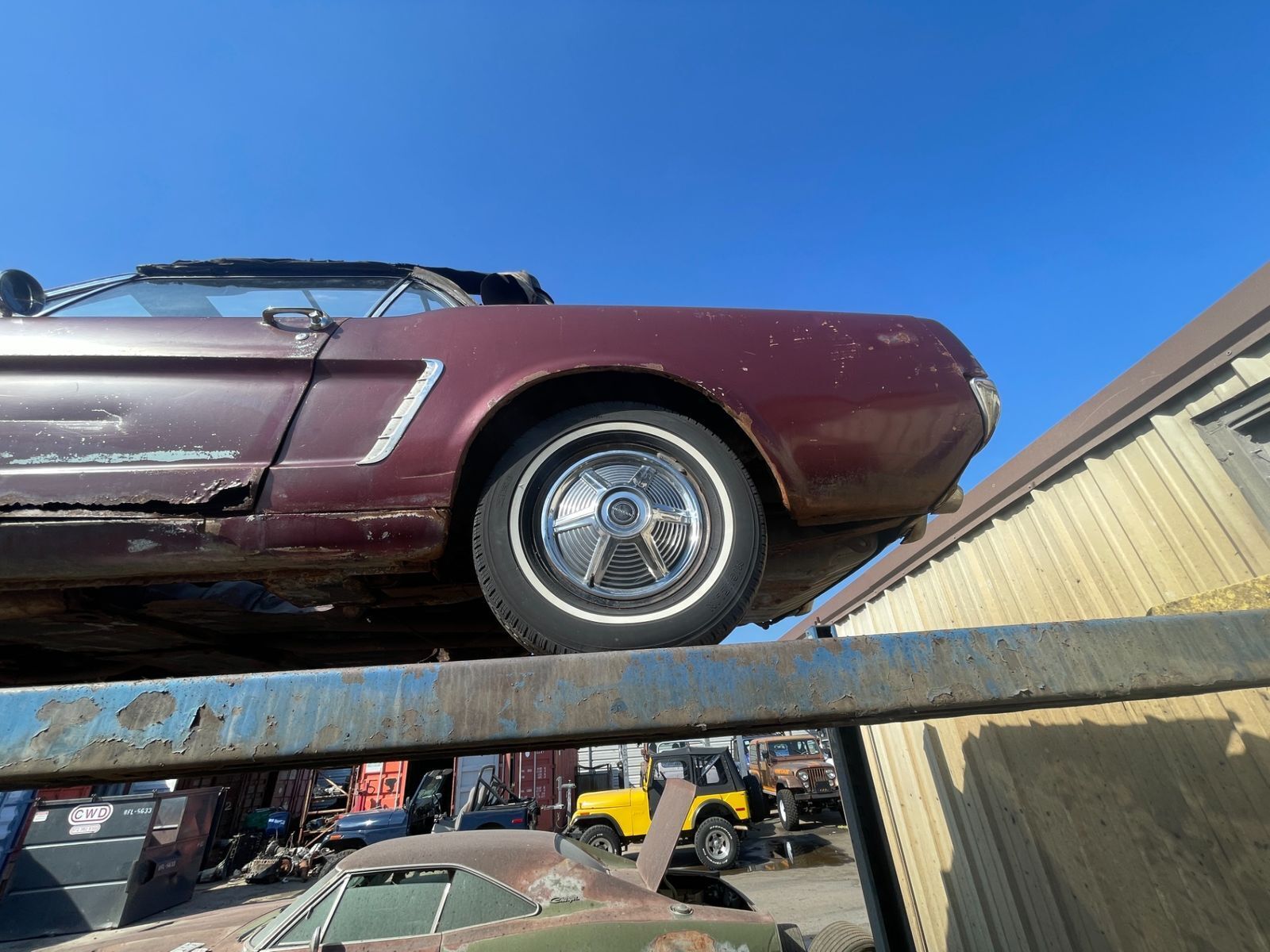 Ford-Mustang-1965-Convertible-5