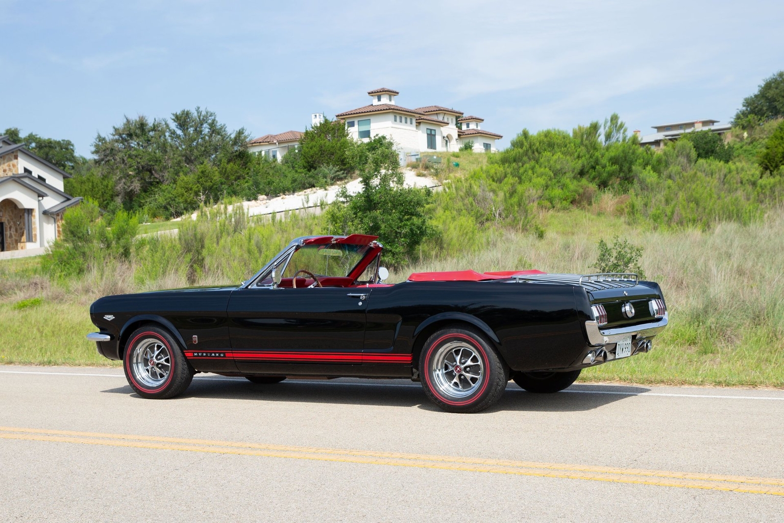 Ford-Mustang-1965-Convertible-6