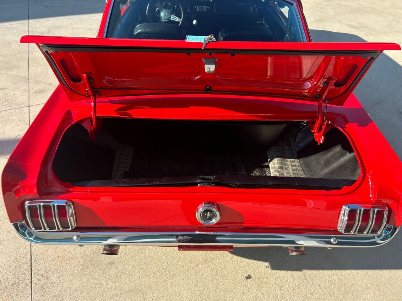 Ford-Mustang-1965-Convertible-7