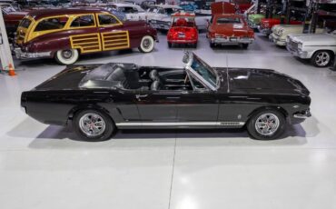 Ford-Mustang-1965-Convertible-9