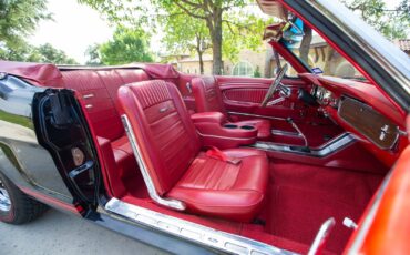 Ford-Mustang-1965-Convertible-9