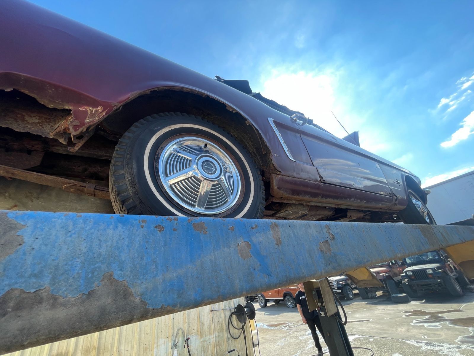 Ford-Mustang-1965-Convertible-9