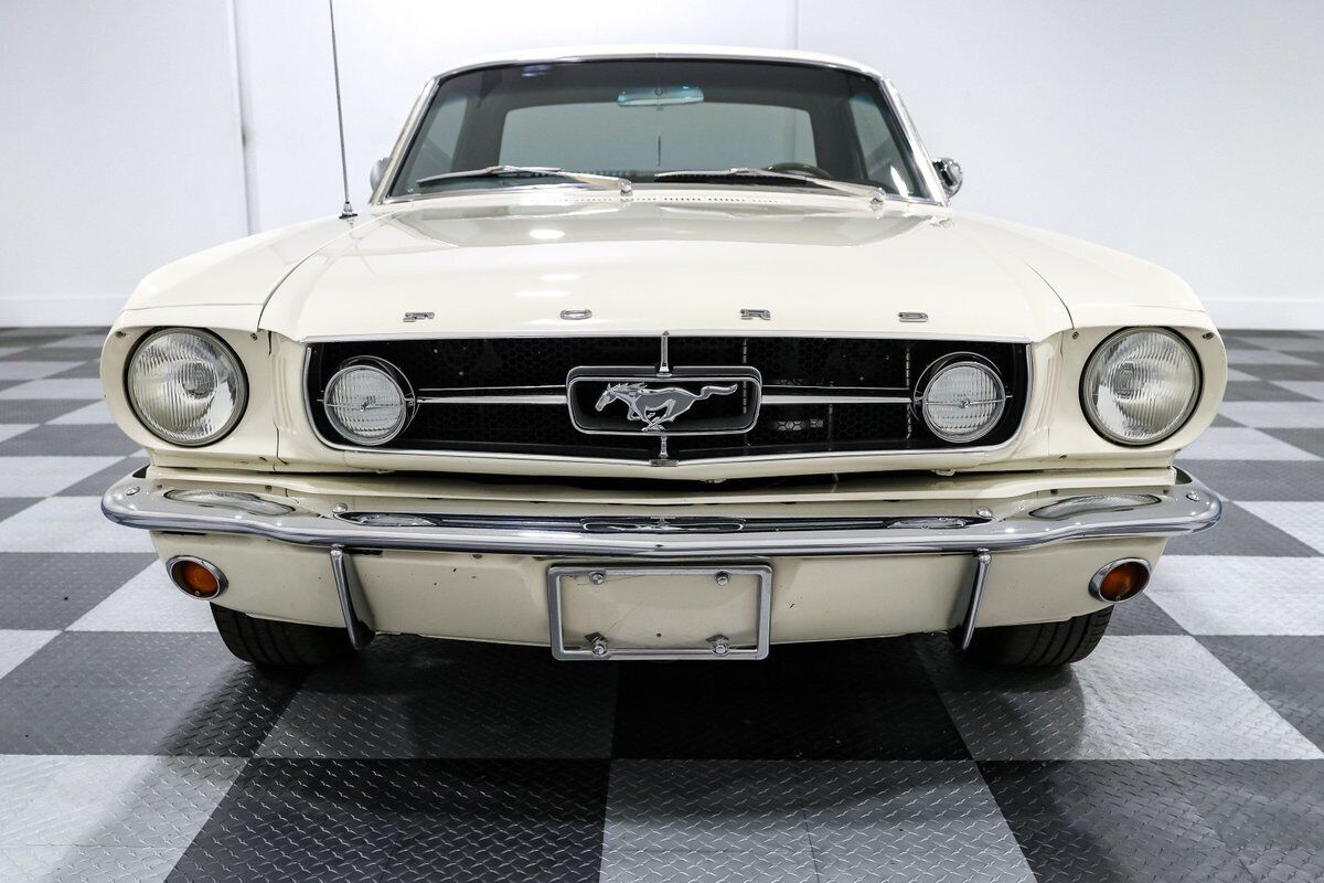 Ford-Mustang-1965-Coupe-1