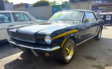 Ford-Mustang-1965-Coupe-1